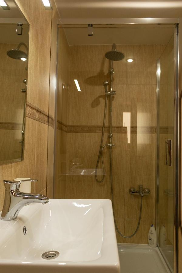 Fagaras Cosy Flat Exterior foto