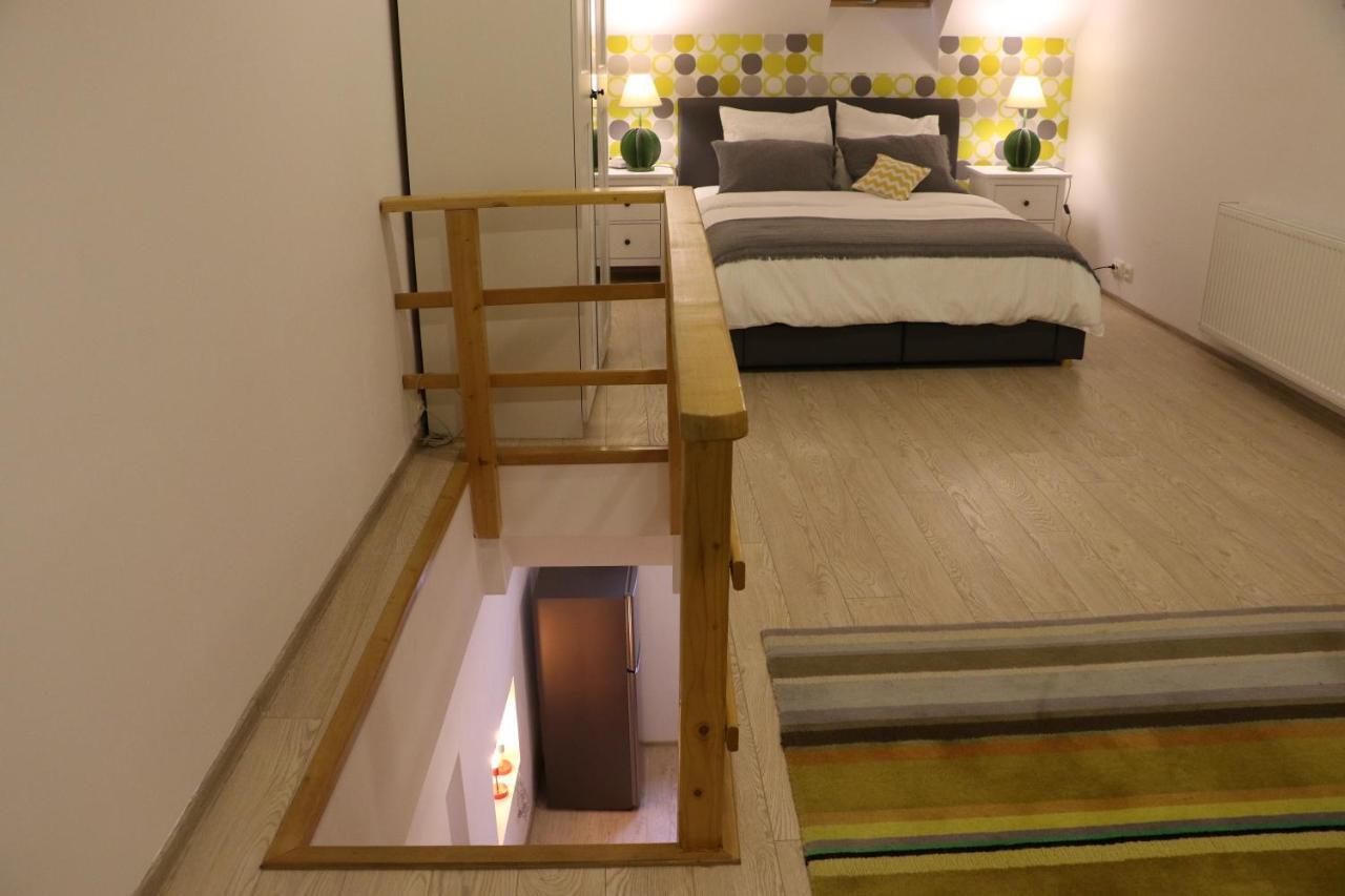 Fagaras Cosy Flat Exterior foto